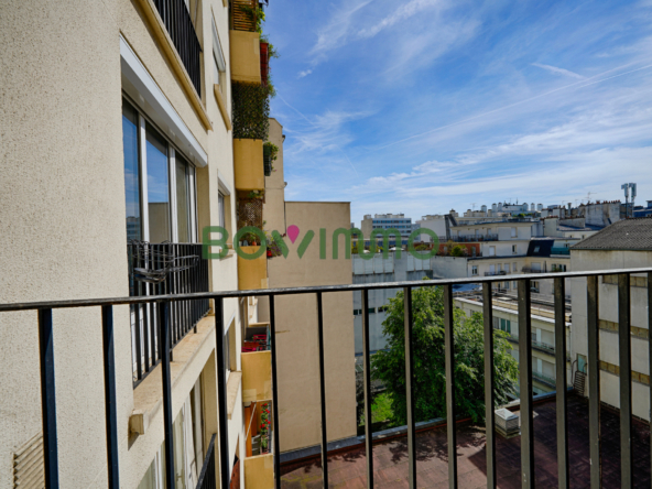 Rue des Pyrénées - Paris 20 - 2 pièces refait par architecte