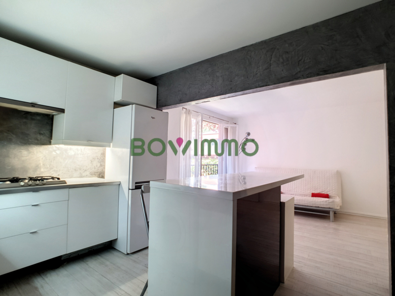 Appartement d'un pièce à vendre - Rue de la Réunion - Paris 20