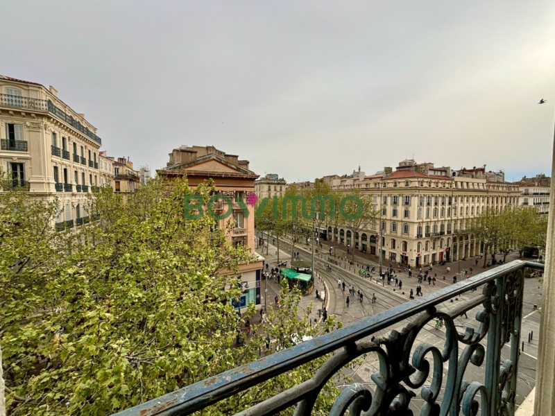 2 pièces avec balcon à vendre - Cours Belsunce - Marseille 01