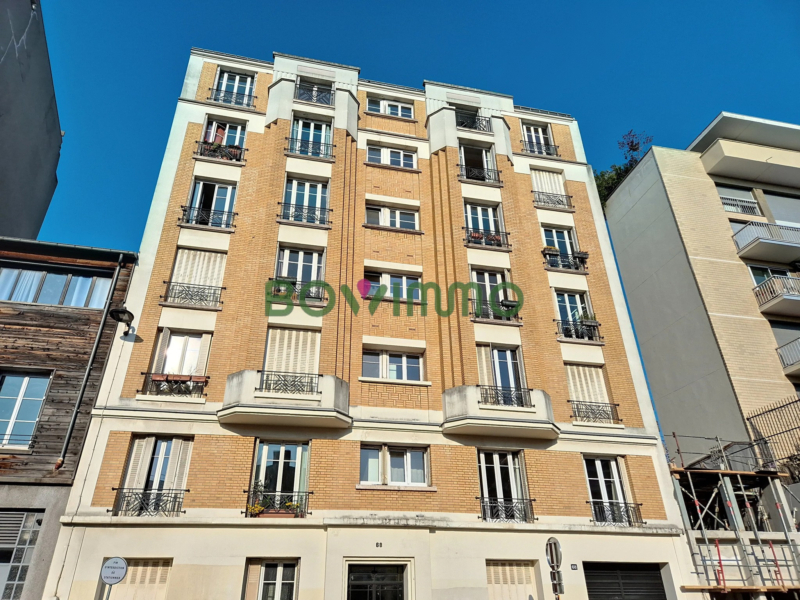2 pièces à louer meublé - rue Pelleport - Paris 20