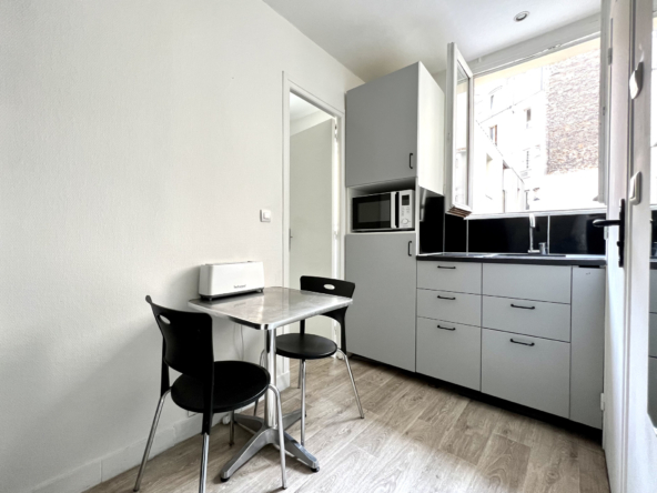 Studio à louer meublé - Passage du Mons Cenis - Paris 18