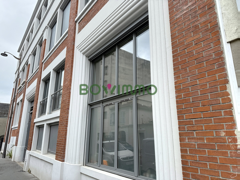 Rue Planchat - Studio - Paris 20 - lumineux