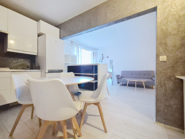 Appartement d'une pièce à vendre - Rue de la Réunion - Paris 20
