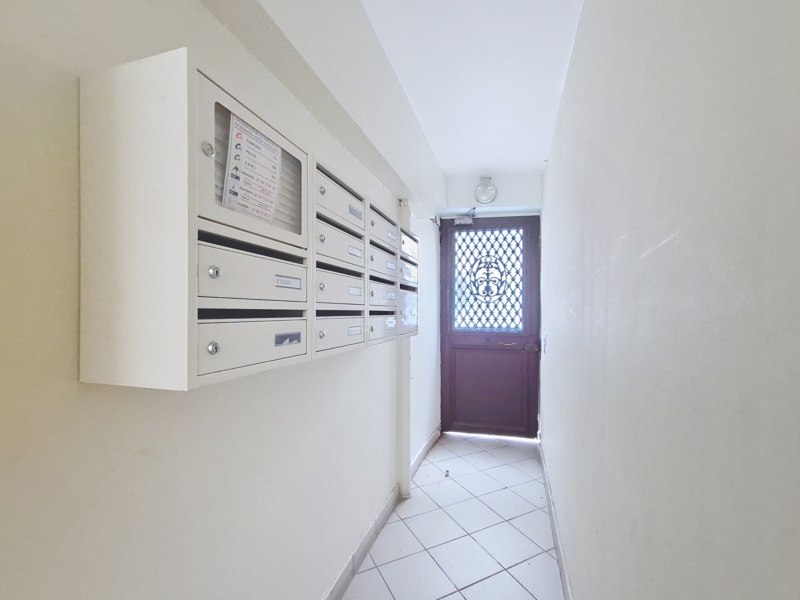 Studio à vendre - Rue Gutenberg - Paris 15