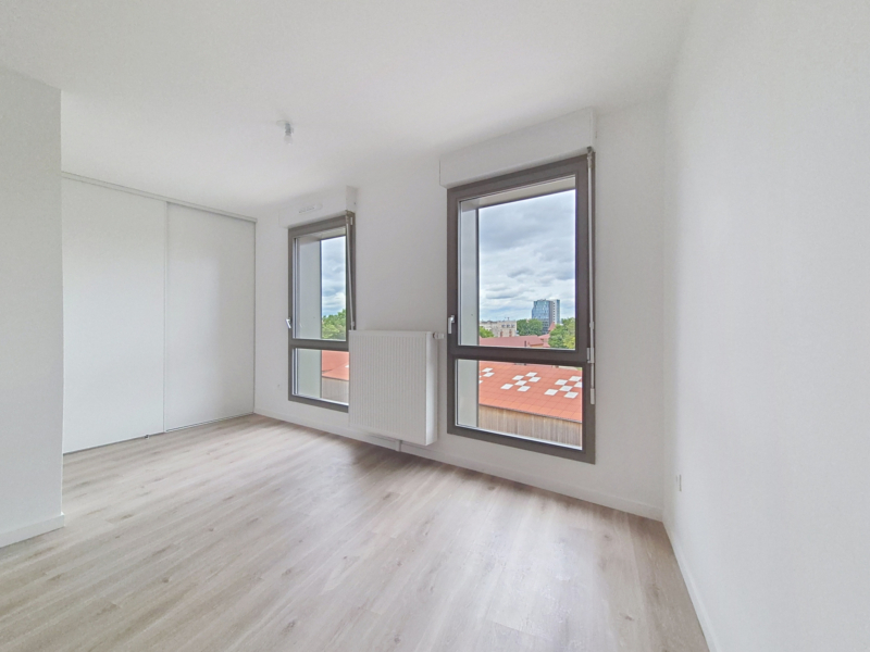 studio neuf à louer - 4 cours du Fort - Aubervilliers