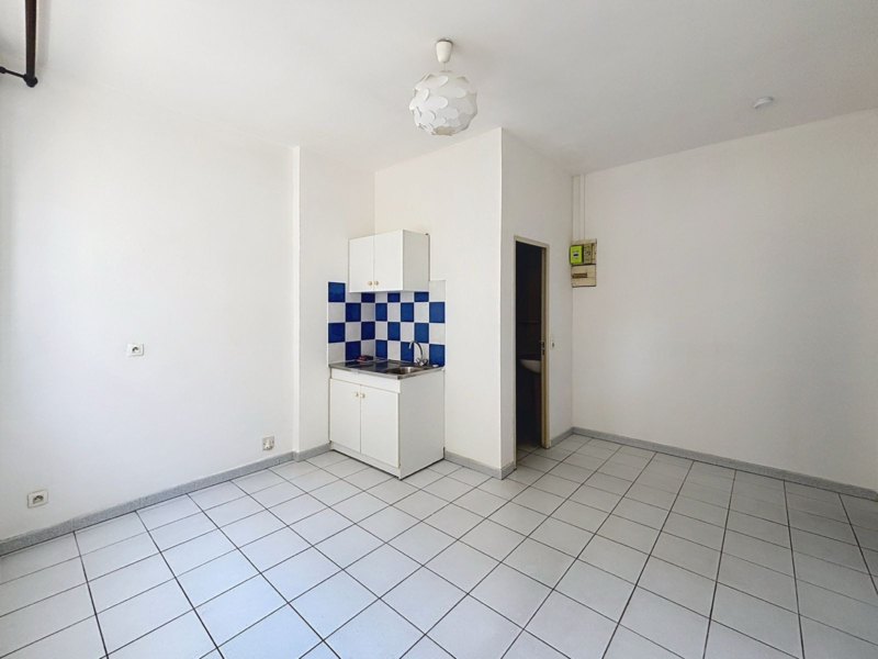 A vendre studio - Rue Belsunce - Marseille 13001