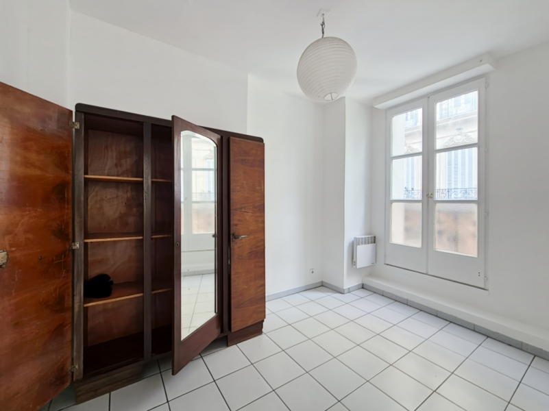 A vendre 2 pièces avec terrasse - Cours de Belsunce - Marseille 13001