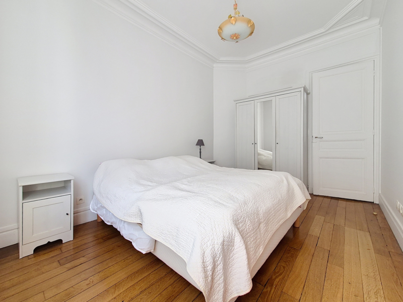2 pièces à louer en meublé bail code civil - Rue Alfred de Vigny - Paris 17