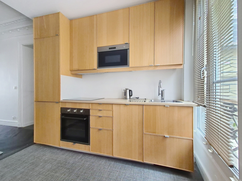 Superbe 2 pièces à louer meublé - rue Saint Denis- PARIS 2