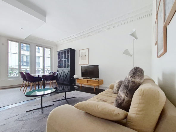 Superbe 2 pièces à louer meublé - rue Saint Denis- PARIS 2