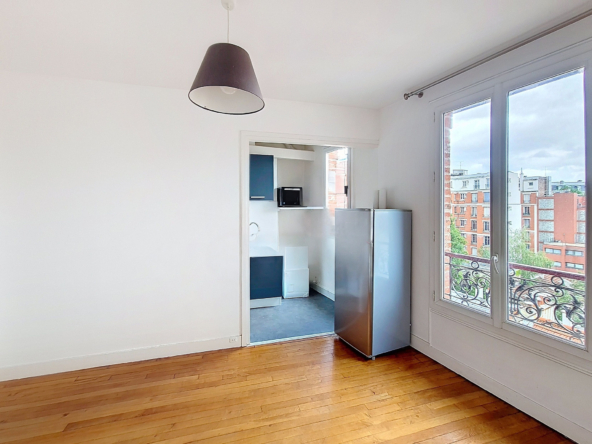 Charmant 2 pièces à louer meublé - Rue des Prairies - Paris 20