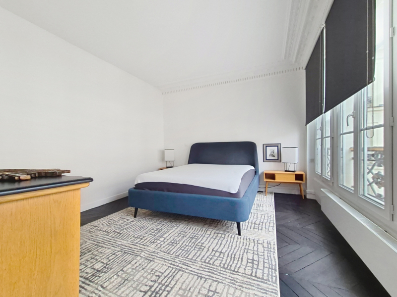 Superbe 2 pièces à louer meublé - rue Saint Denis- PARIS 2