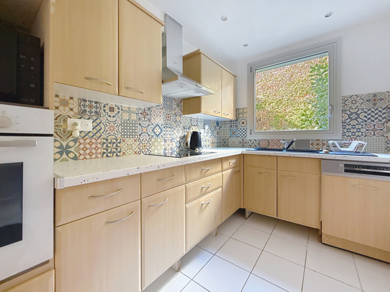 3 pièces avec jardin privatif (211m2) - bail code civil - Paris 20