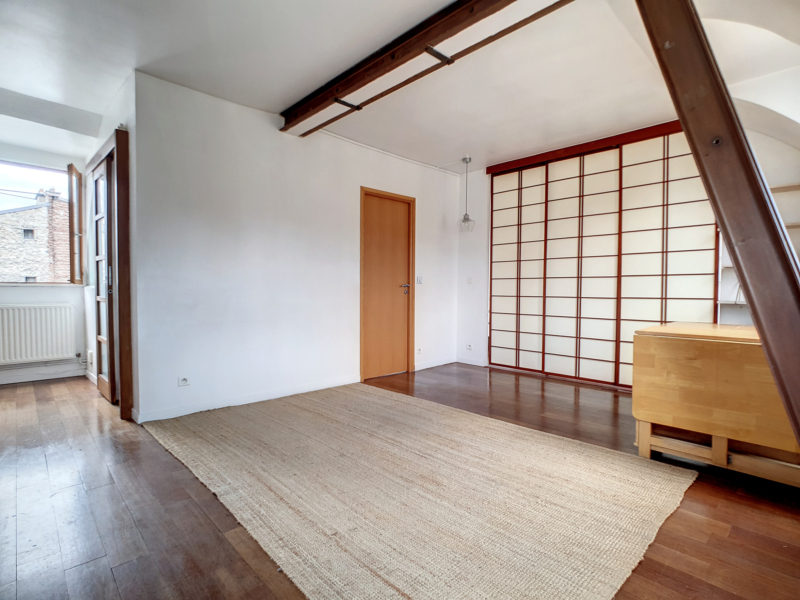 2/3 pièces  à louer meublé- Bail code civil - Paris 10