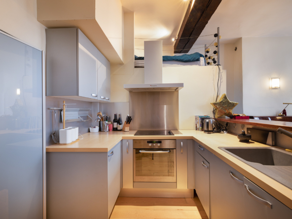 Appartement d'une pièce à louer meublé - Rue St Sauveur - Paris 02