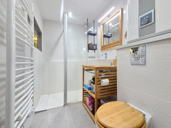 Appartement d'une pièce à louer meublé - bail code civil - Paris 12