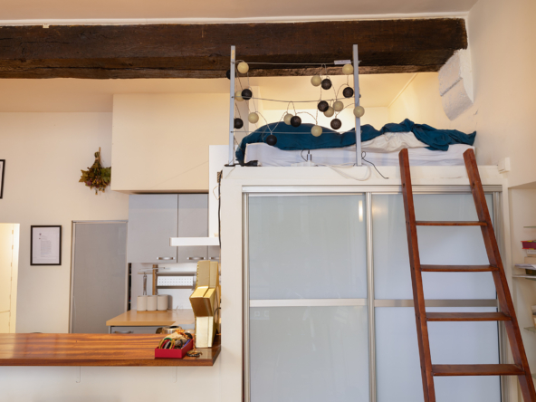 Appartement d'une pièce à louer meublé - Rue St Sauveur - Paris 02