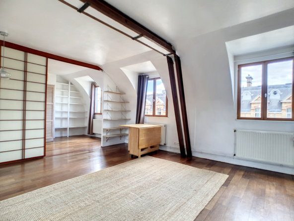 2/3 pièces  à louer meublé- Bail code civil - Paris 10