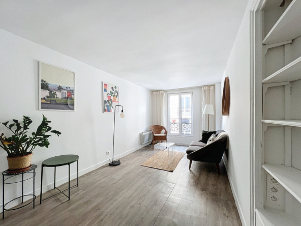 2 pièces à louer en meublé - Rue de la Messagerie - Paris 20