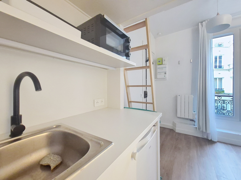 Studio meublé bail code civil - Bd Voltaire - Paris 11