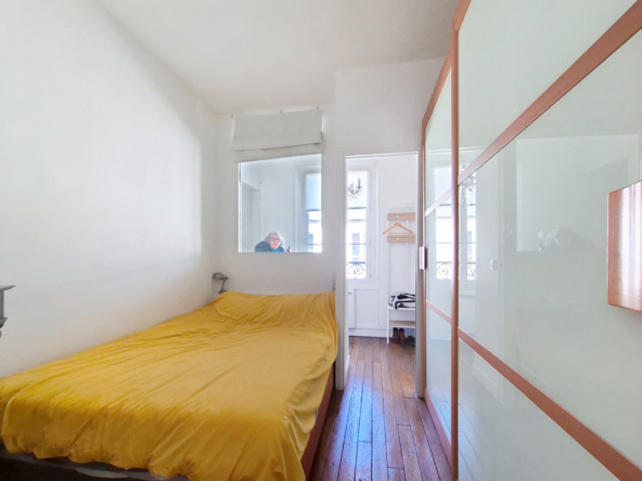 2 pièces à louer meublé - rue St Bernard - Paris 11