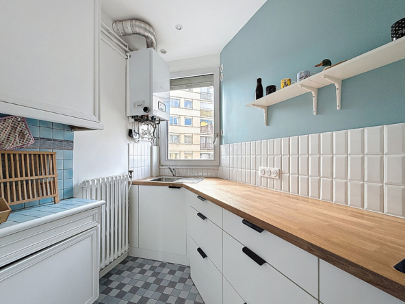 2 pièces - Paris 18 - lumineux - charme de l'ancien