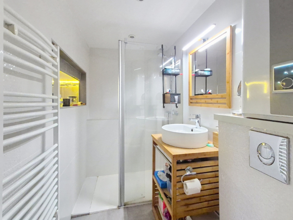 Appartement d'une pièce à louer meublé - bail code civil - Paris 12