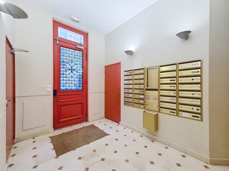 Appartement d'une pièce à louer - Rue Petrarque - Paris 16