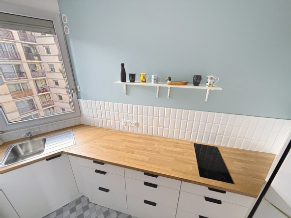 2 pièces - Paris 18 - lumineux - charme de l'ancien