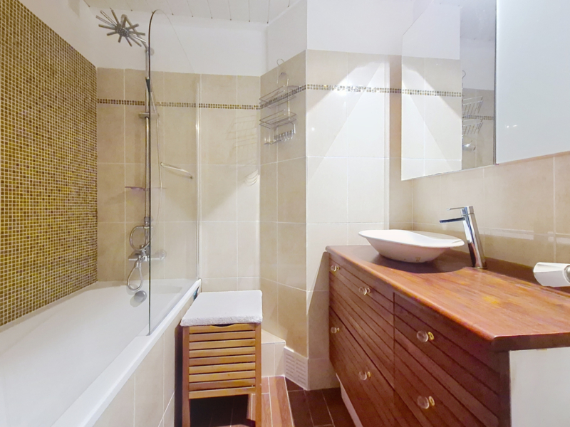 2 pièces à louer avec balcon - Rue de la Plaine - Paris 20