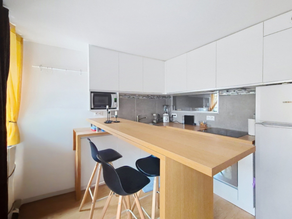 Appartement d'une pièce à louer meublé - Bd de Picpus - Paris 12