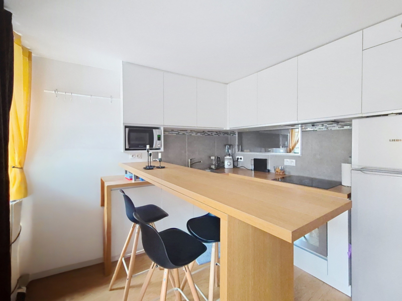 Appartement d'une pièce à louer meublé - Bd de Picpus - Paris 12