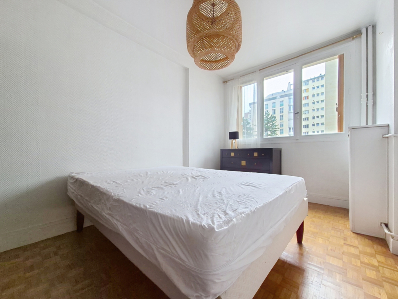 2 pièces à louer avec balcon - Rue de la Plaine - Paris 20