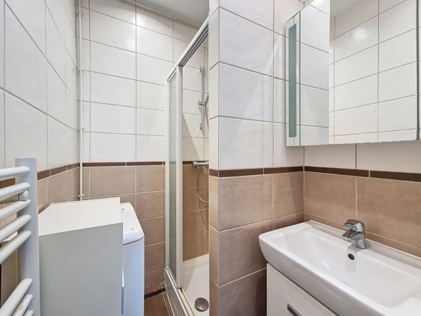 2 pièces à louer en meublé - Rue Vitruve - Paris 20