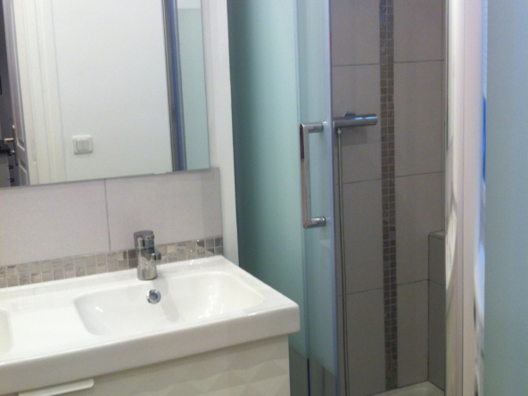 A louer appartement meublé 2 pièces  - Bld d'Ornano Paris 75018