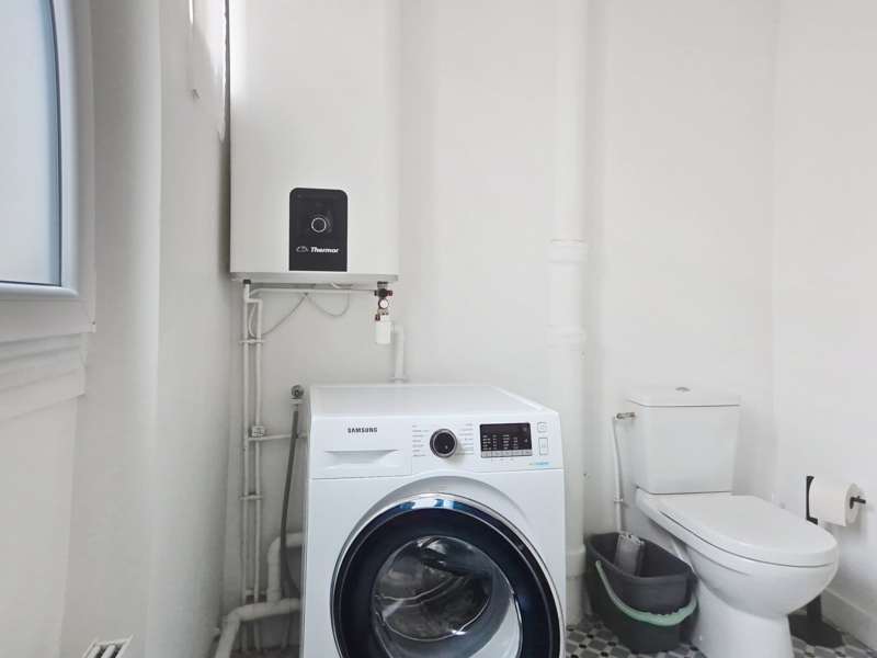 A louer en meublé 2 pièces - Rue de la Jonquière - Paris 17