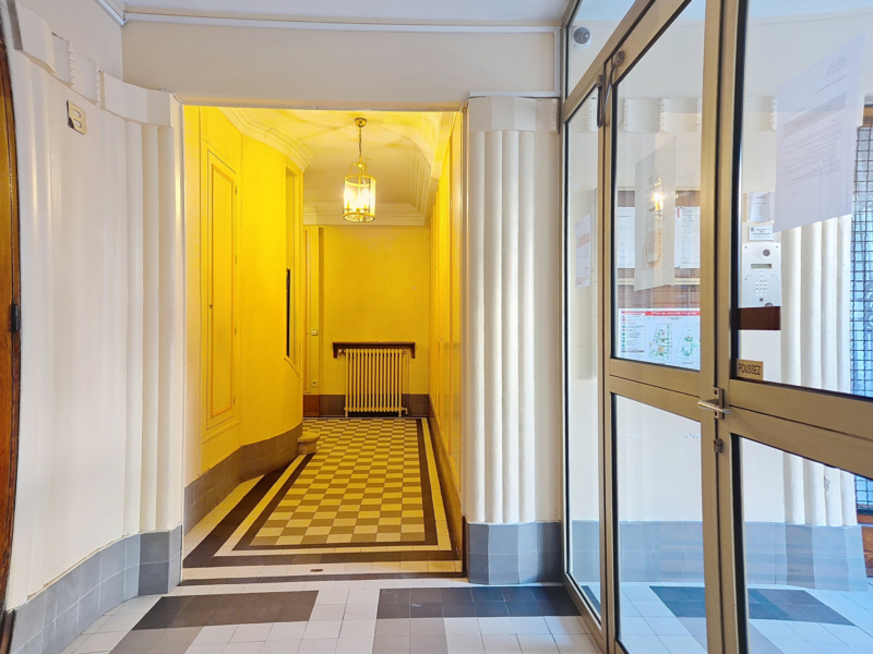 A louer vide 2 pièces - Avenue Daumesnil - Paris 12