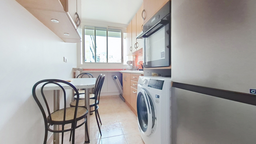 3 pièces à louer meublé - rue St Fargeau - Paris 20