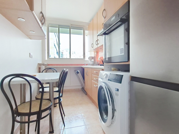 3 pièces à louer meublé - rue St Fargeau - Paris 20