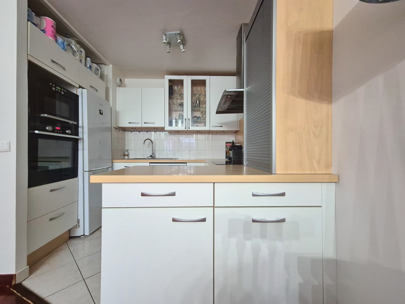 A louer 2 pièces en meublé avec parking - Villa Lourcine - Paris 14