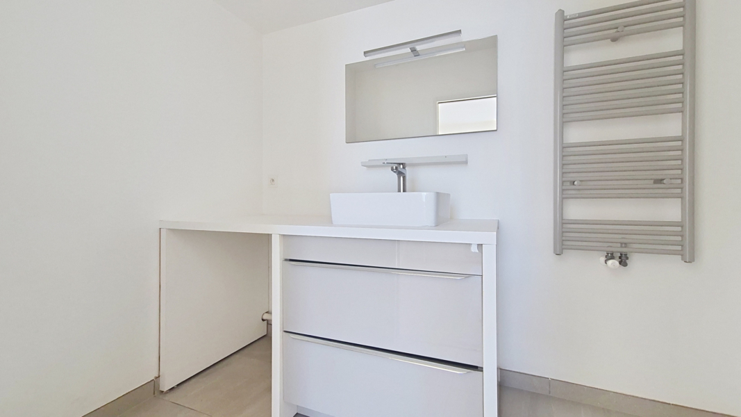 A louer 2 pièces nues - Rue Charles Graindorge - Bagnolet 93