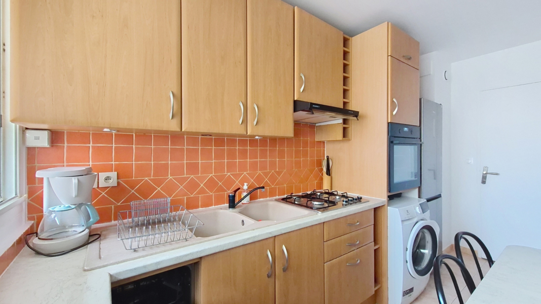 3 pièces à louer meublé - rue St Fargeau - Paris 20