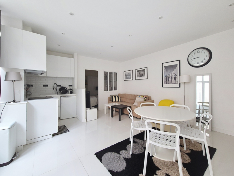 Appartement 1/2 pièces esprit atelier à vendre - Rue de la Pierre Levée - Paris 11