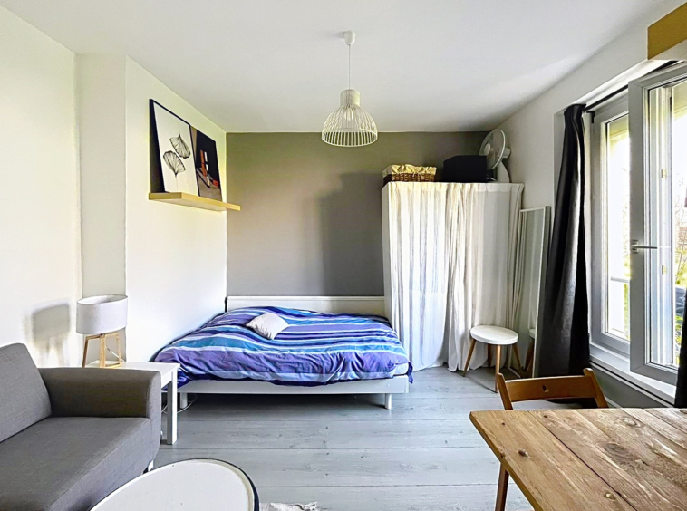 Appartement d'une pièce à louer - Passage de la Folie Regnault - Paris 11