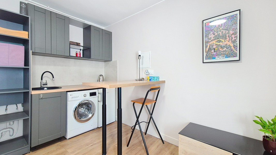 A louer studio meublé - Rue du Maréchal Leclerc 94410 Saint Maurice