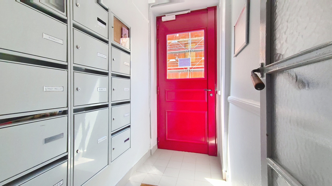 A louer studio meublé - Rue du Maréchal Leclerc 94410 Saint Maurice