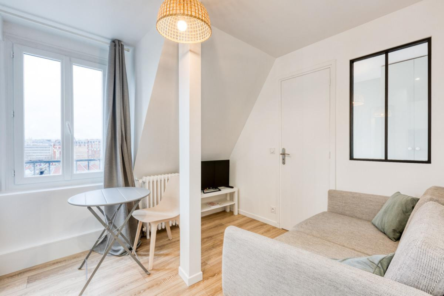 2 pièces en meublé - rue Bagnolet - Paris 20