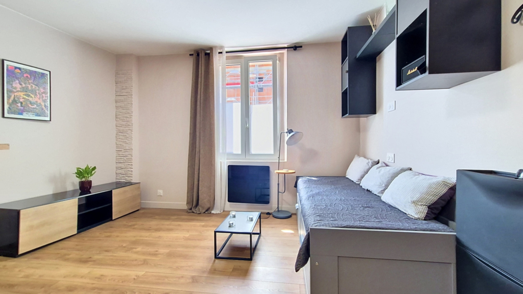 A louer studio meublé - Rue du Maréchal Leclerc 94410 Saint Maurice