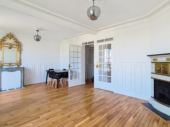 2 pièces avec balcon à louer en meublé - Rua d'Alésia - Paris 14
