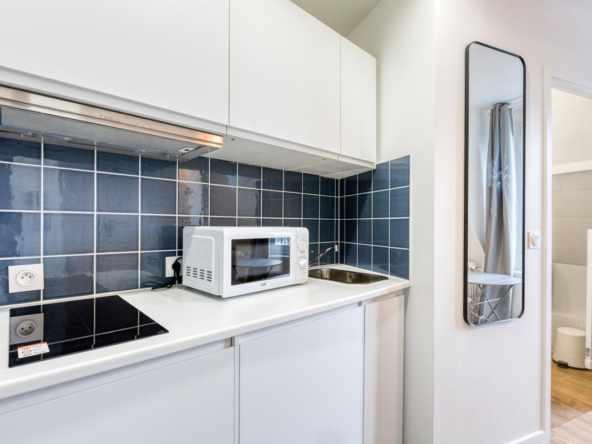 Appartement 2 pièces meublé - rue de Bagnolet + 75020 Paris